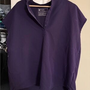 FIGS Scrub Top – Size Large 💜